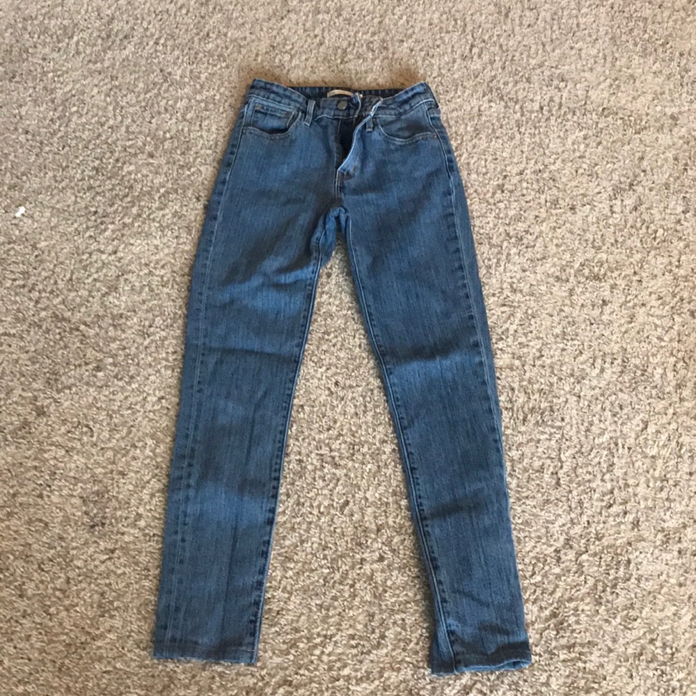 Women’s jeans